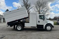 2011-freightliner-forestry-chipper-dump-truck-stk-8830-4