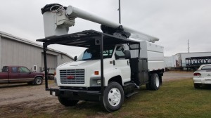 2005 GMC LRV56 Forestry Truck