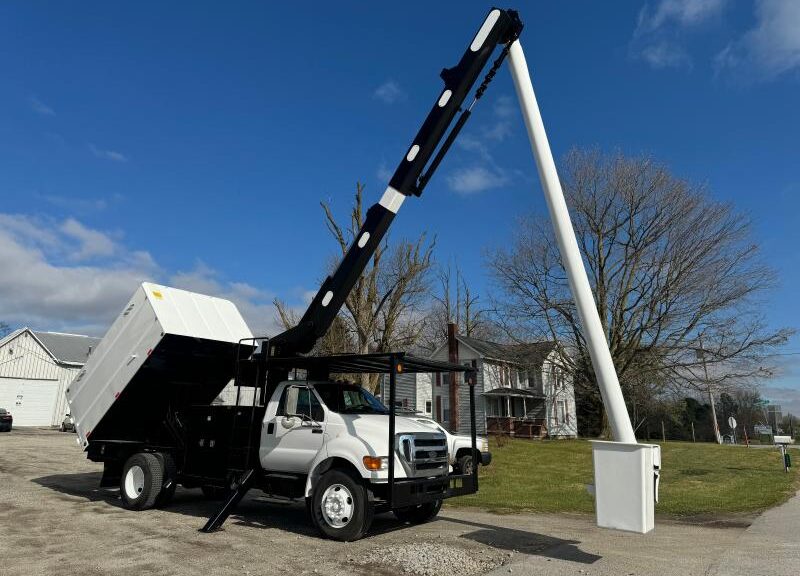 2013 Ford F750 Forestry Bucket Truck For Sale